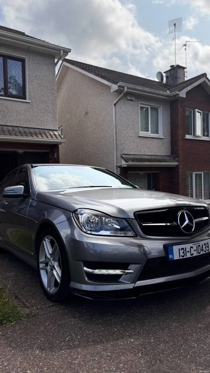 MERCEDES BENZ C220 CDI BE AMG SPORT 4DR AUTO - Image 1