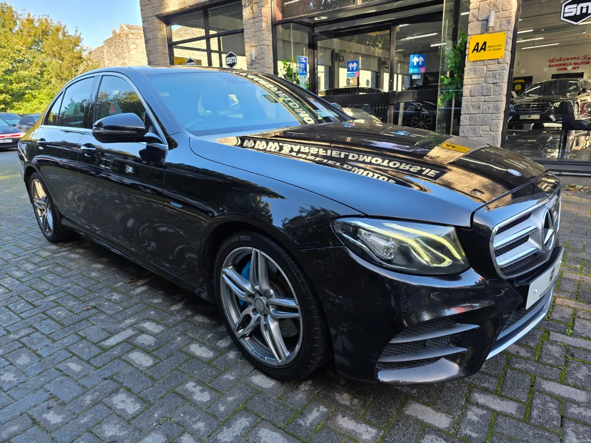 2017 MERCEDES E350 E AMG AUTO PHEV. - Image 3