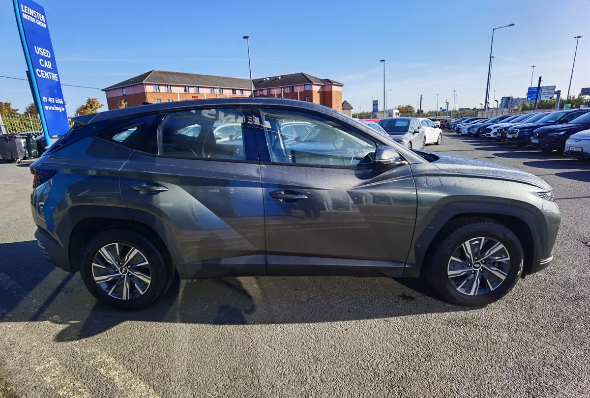 HYUNDAI TUCSON 1.6 COMFORT PLUS - Image 4