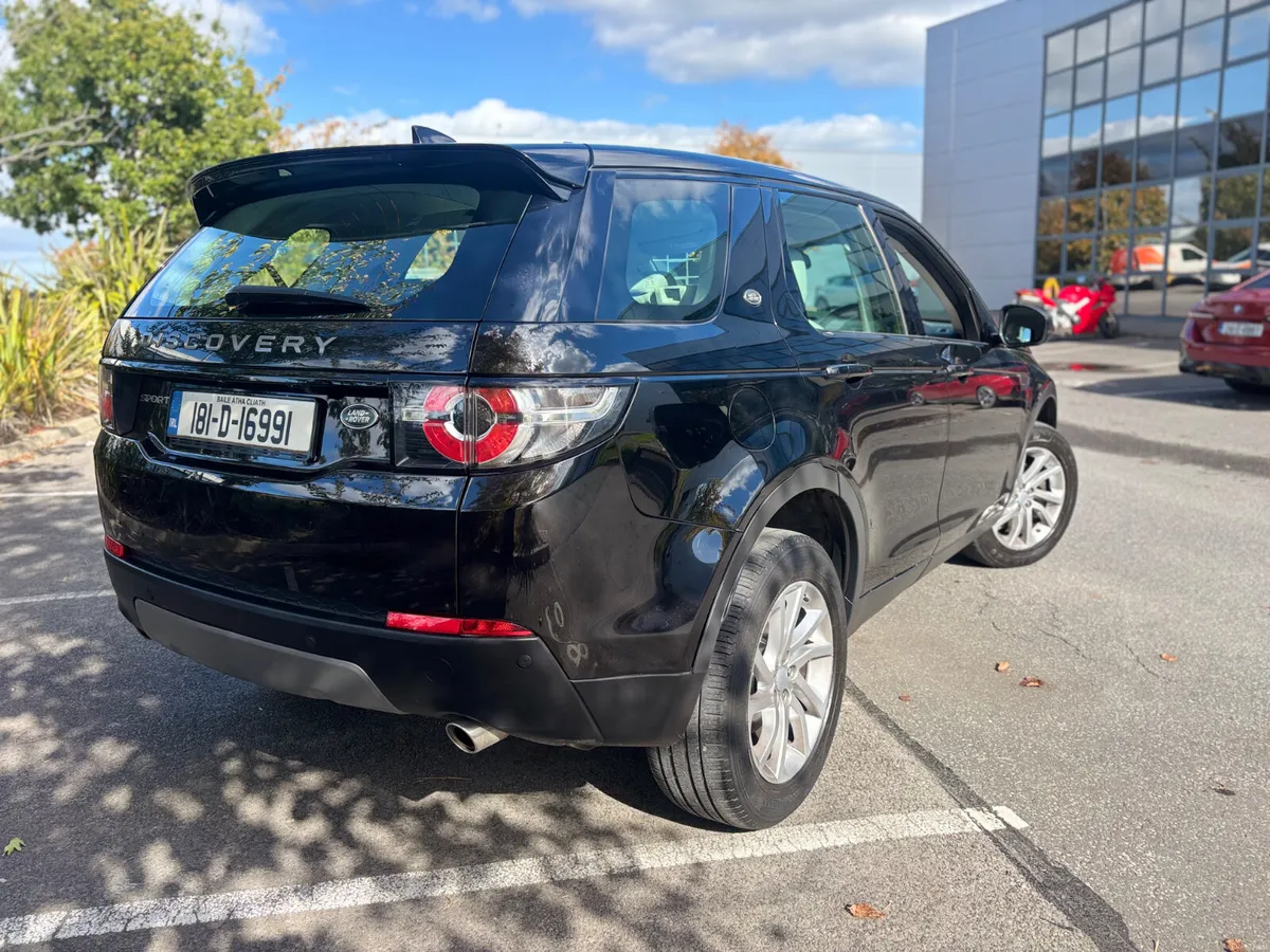 181 Landrover Discovery Sports 2.0 TD4 Seven Sea - Image 6