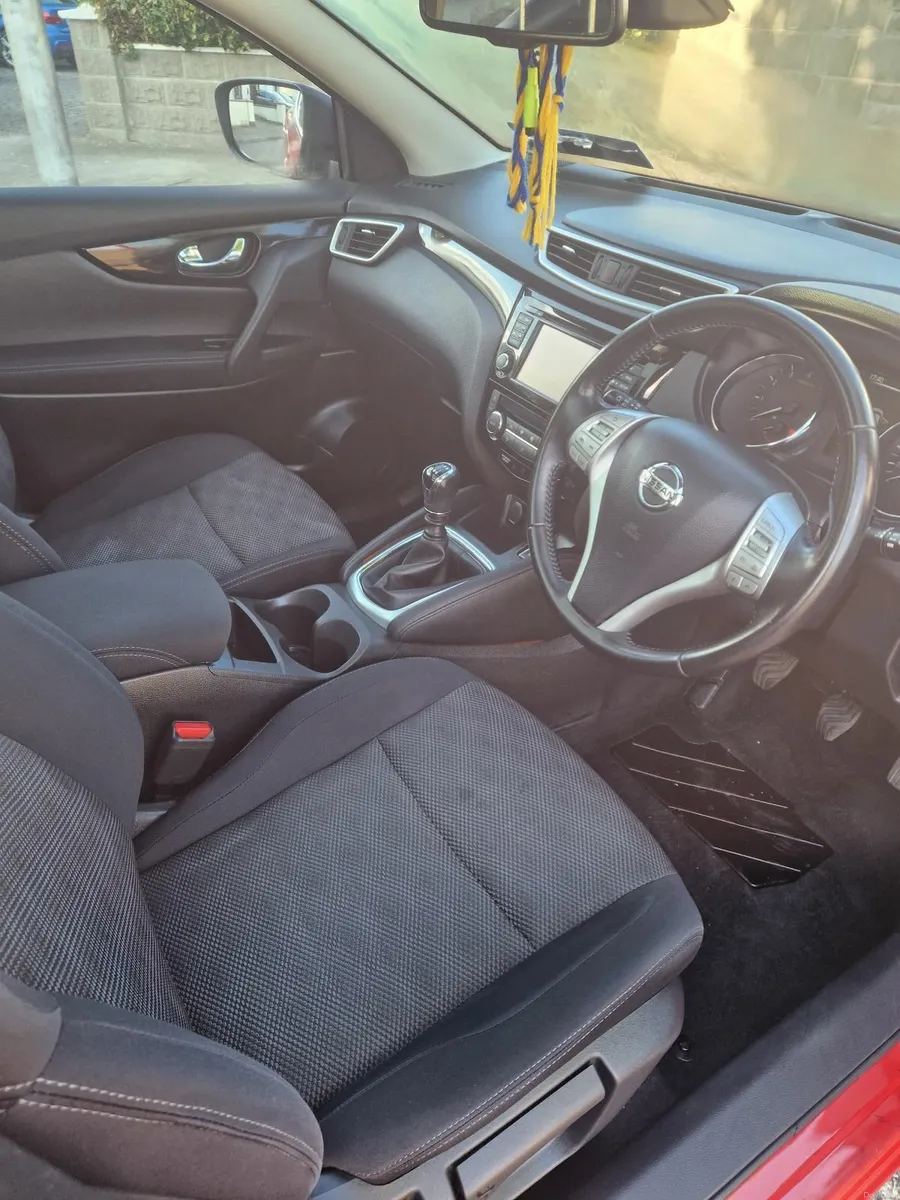 Nissan Qashqai 2017 70k miles - Image 4