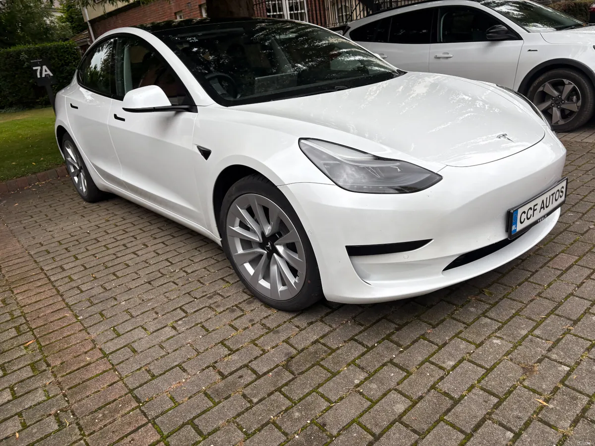 2021 Tesla Model 3 Standard + Upgraded Alloys FSD - Image 2