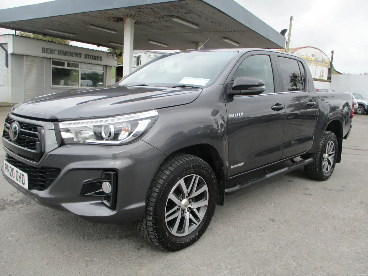 Toyota Hilux 2.4 TD INVINCIBLE X CREWCAB - Image 3