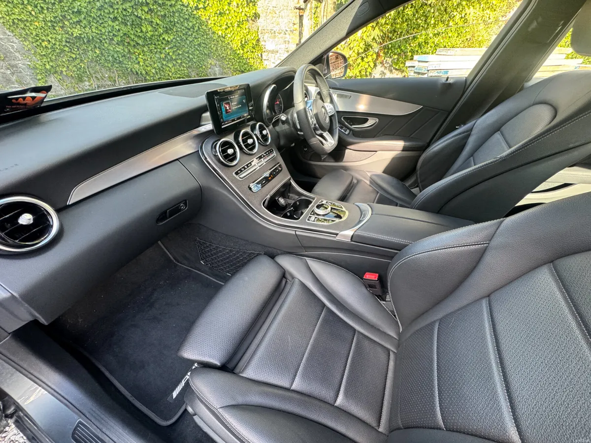 2019 Mercedes C300 AMG Line 4Matic - Image 2