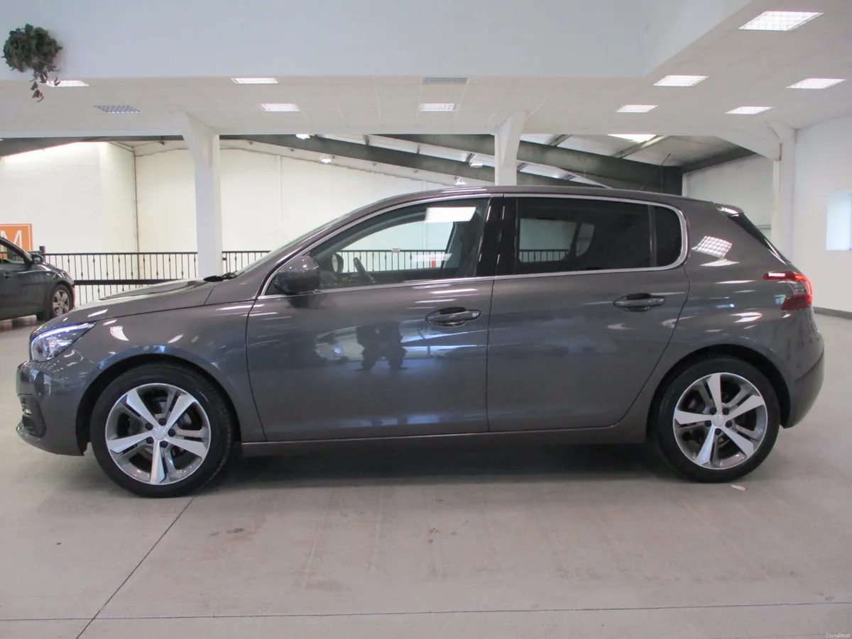 Peugeot 308 ALLURE 1.2 PETROL  2019-PANORAMIC ROOF - Image 1