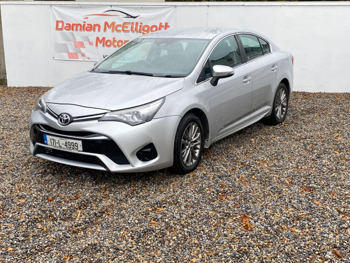 2017 Toyota Avensis - Image 2