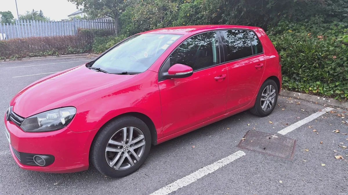 2010 Volkswagen Golf 1.6 TDI MK6 - Image 1