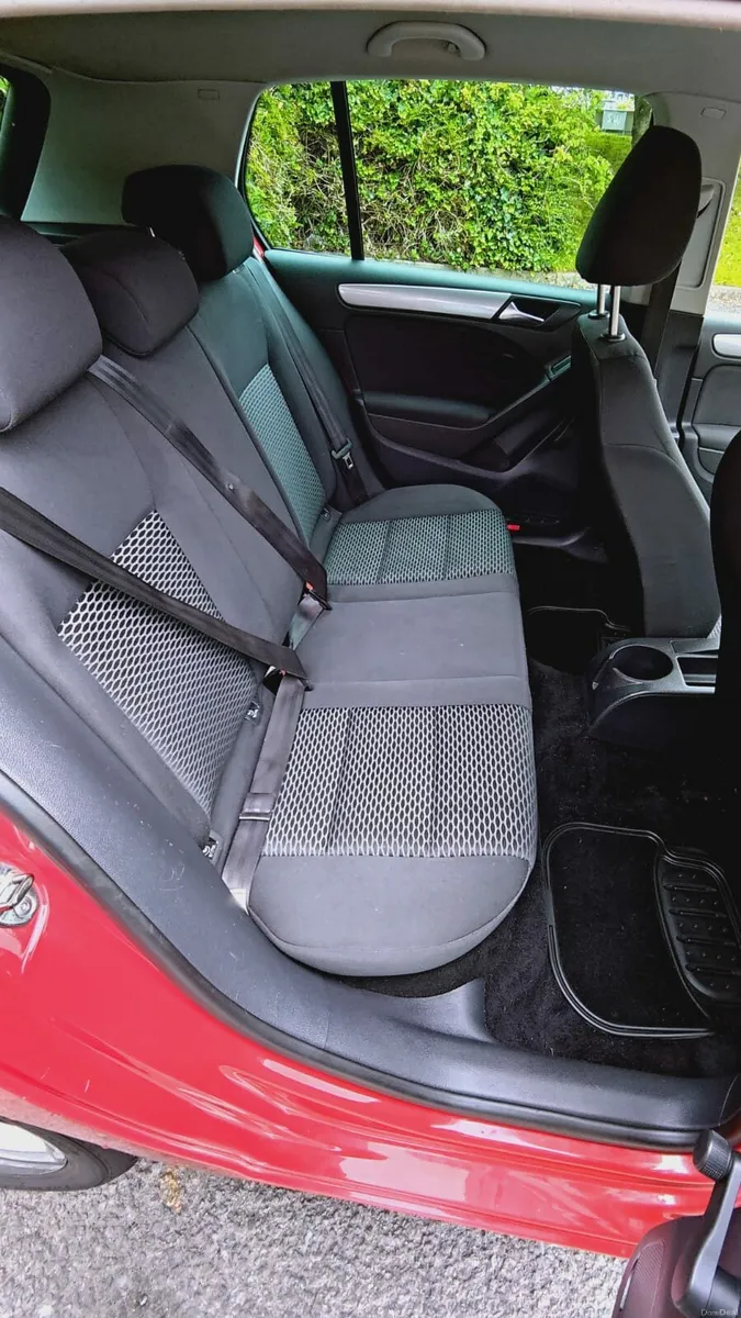 2010 Volkswagen Golf 1.6 TDI MK6 - Image 2