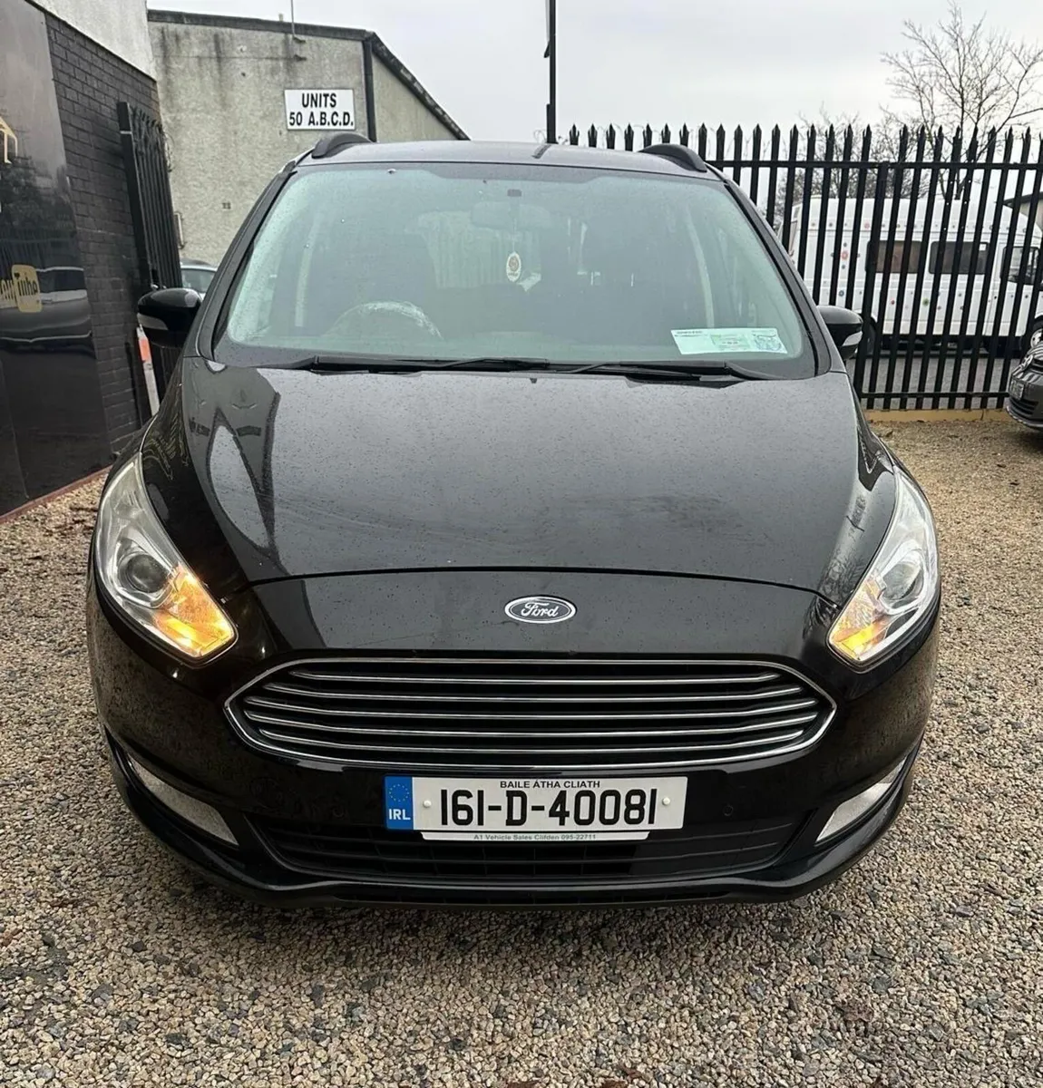 Ford Galaxy MPV blue automatic - Image 4