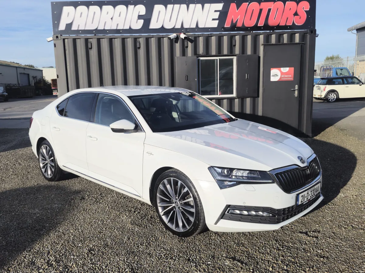 211 Skoda Superb Laurin & Klement DSG - Image 2