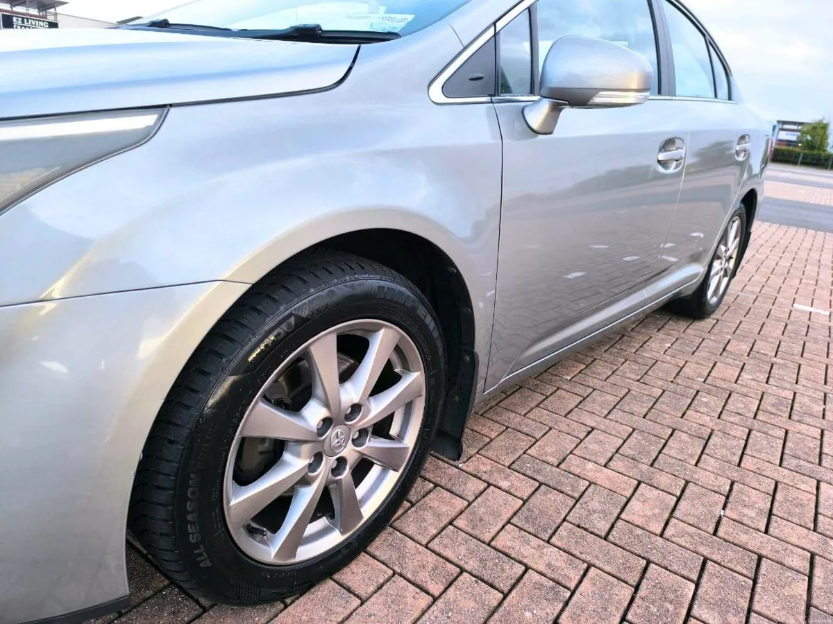 2 Year NCT,Avensis 2.0 Diesel,Mint condition - Image 4