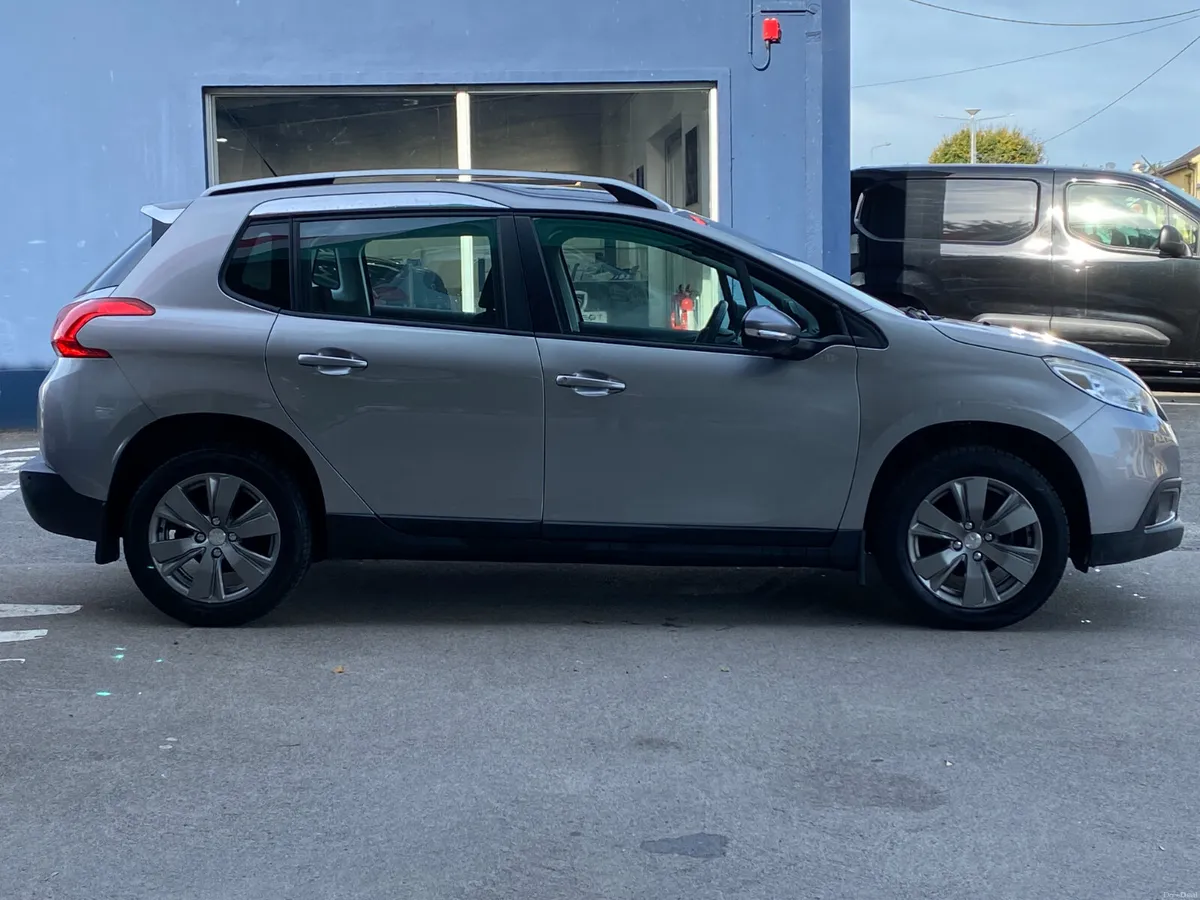 Peugeot 2008 1.2 VTI 82 bhp Active - Image 2
