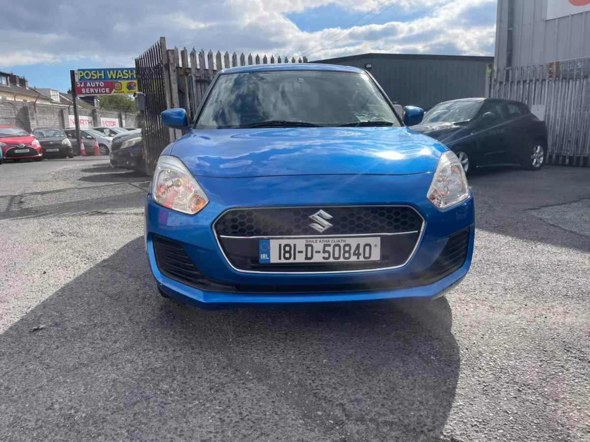 Suzuki Swift 2018 auto like new - Image 3