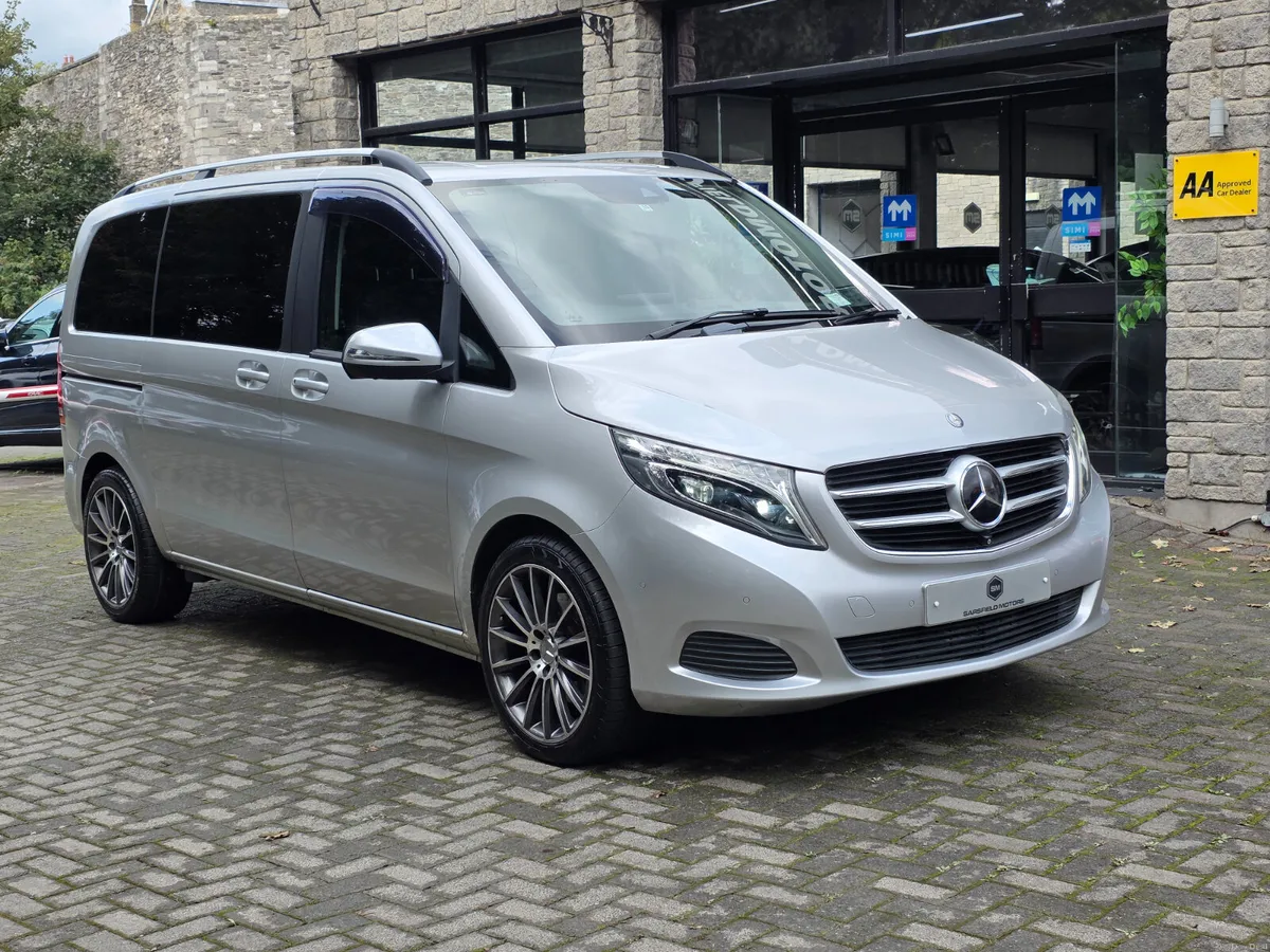 2017 MERCEDES V220D AUTO 7 SEATER. - Image 3