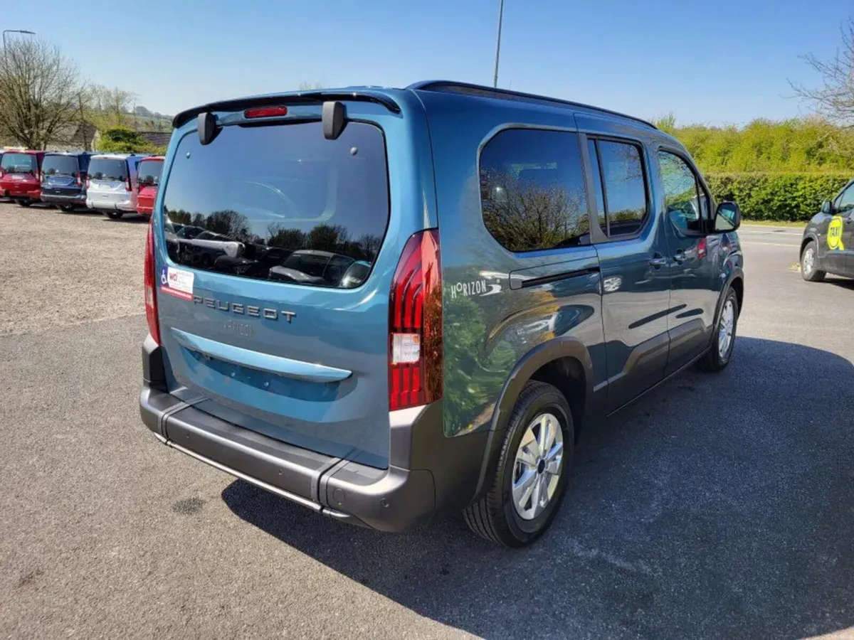 Wheelchair Car New Peugeot Rifter - Image 6