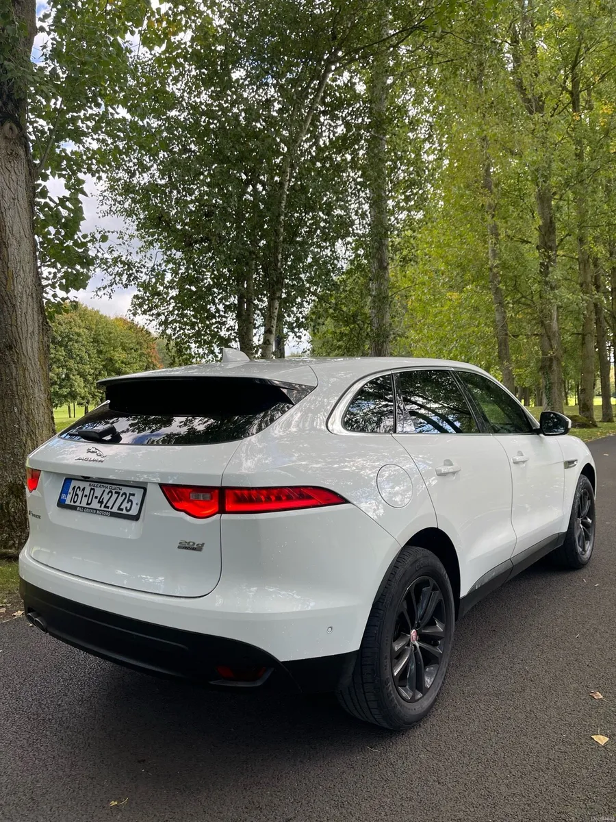2016 Jaguar F Pace Portfolio (Highest Spec) 4X4 - Image 3