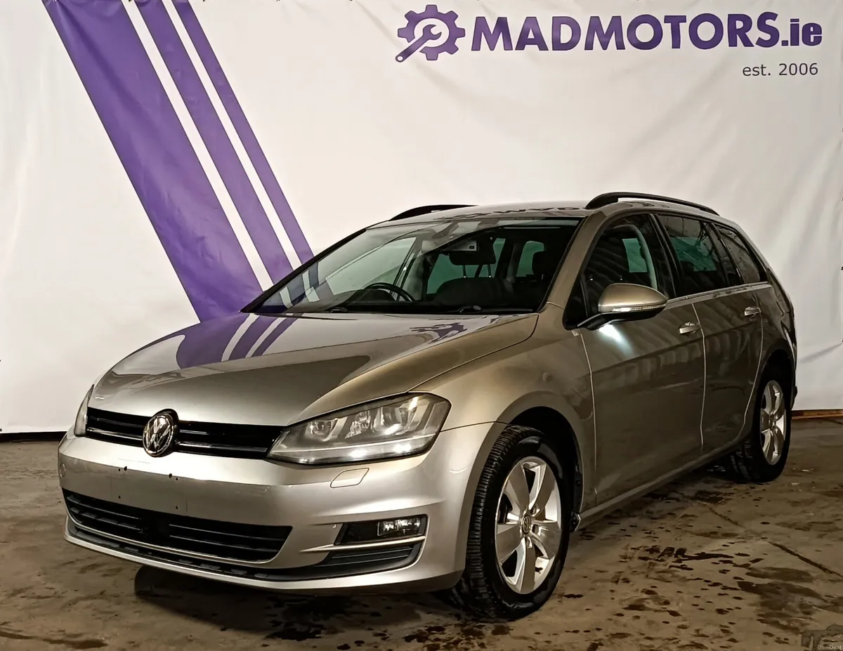 142 VW Golf Estate 1.2 TSI Petrol Automatic - Image 3