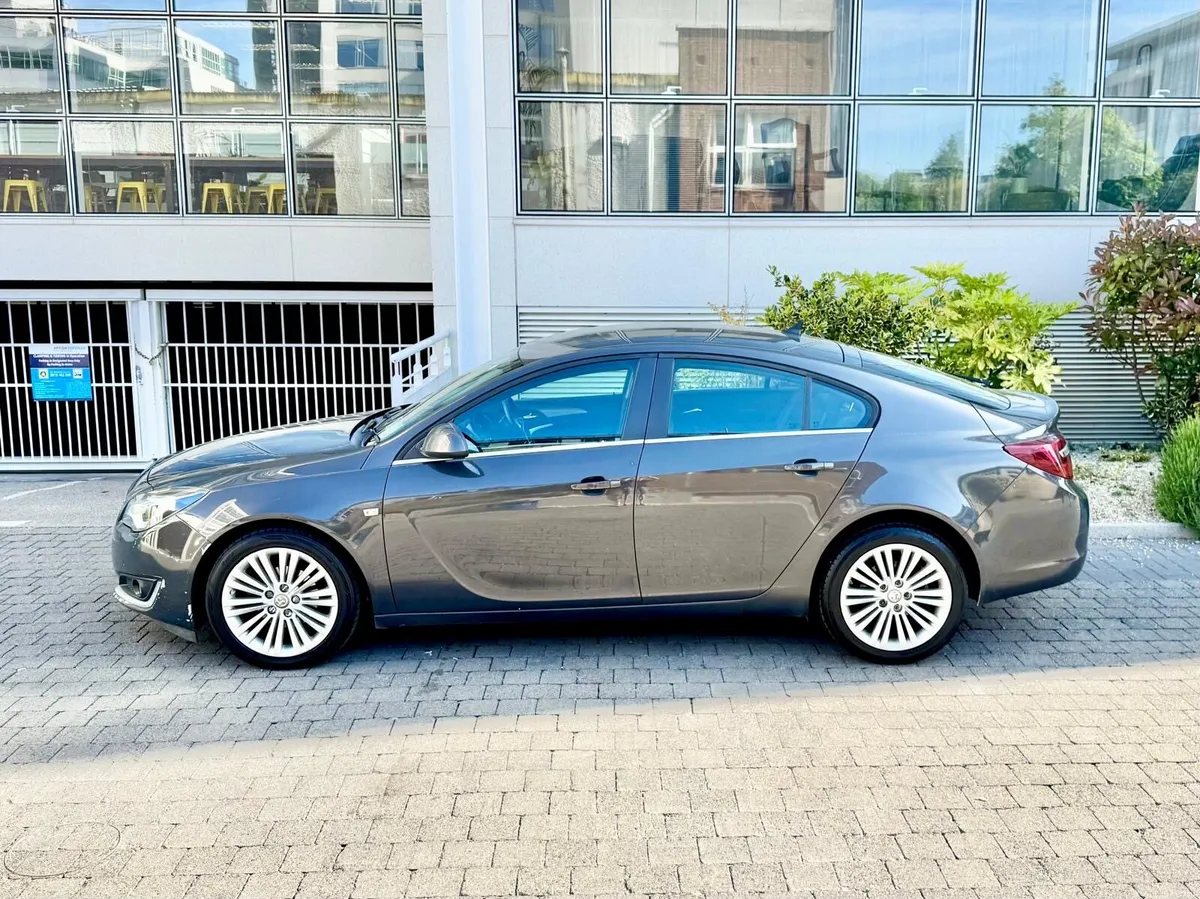 VAUXHALL INSIGNIA NCT 20/03/27 - Image 3