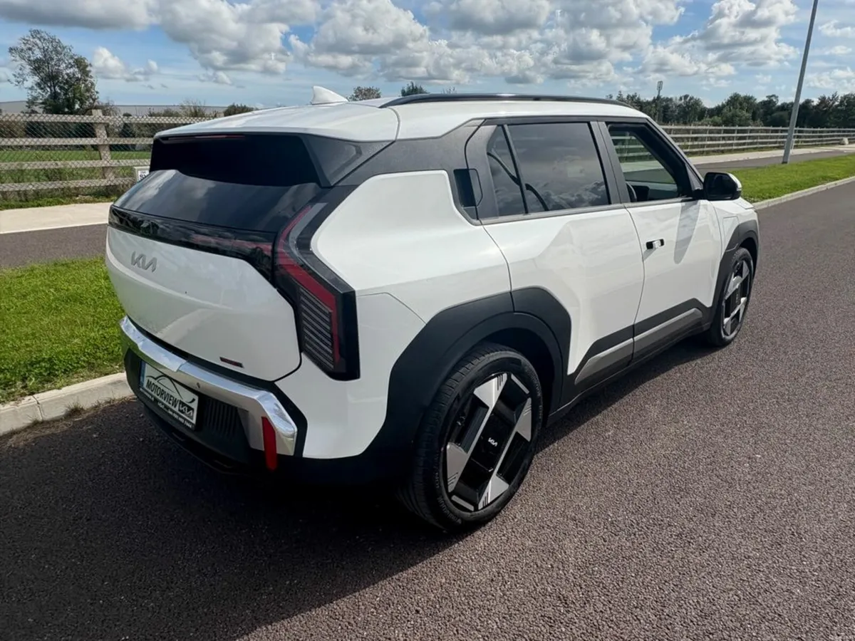 Kia EV3 order now 261 EV3 gt-line Long Range, Rang - Image 4