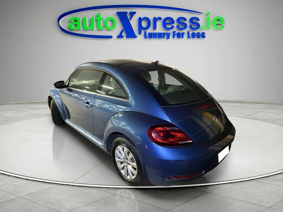 Volkswagen Beetle 1.2 Automatic, Reversing camera - Image 3