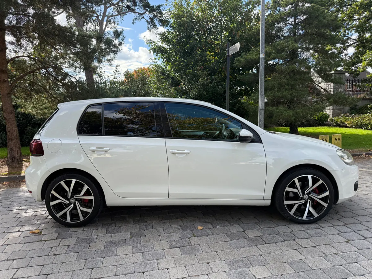 Volkswagen Golf 2011 DSG 1.4 TSI HIGHLINE - Image 6