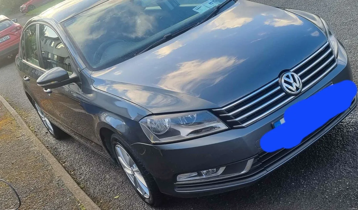 Volkswagen Passat 1.6tdi Bluemotion - Image 1