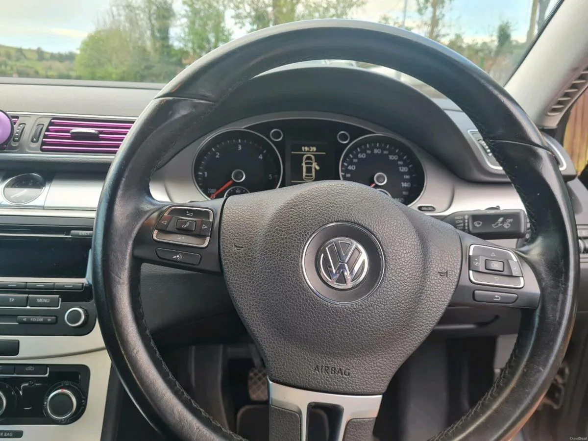 Volkswagen Passat 1.6tdi Bluemotion - Image 4