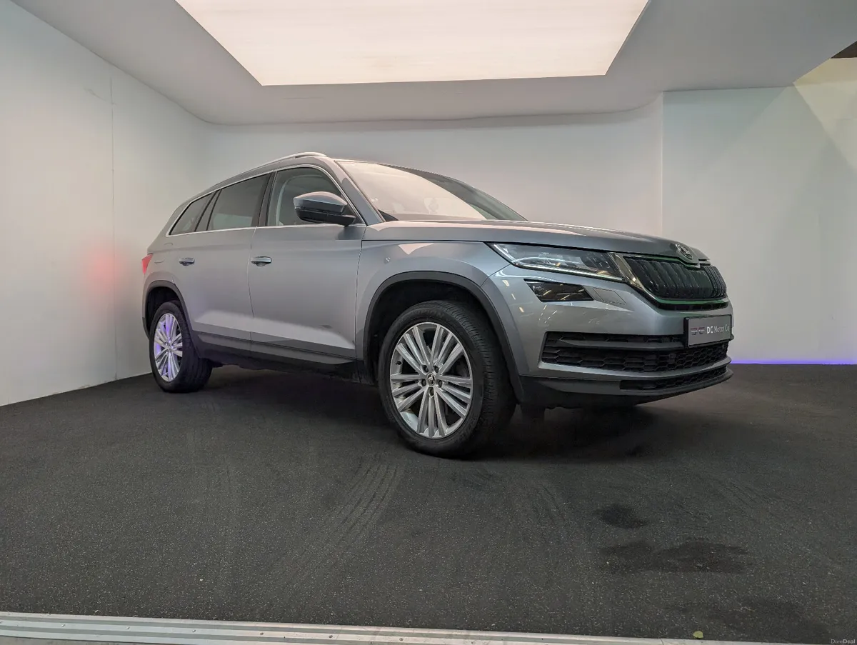 Skoda Kodiaq  7 Seats - Full Leather- Pano Roof - Image 3