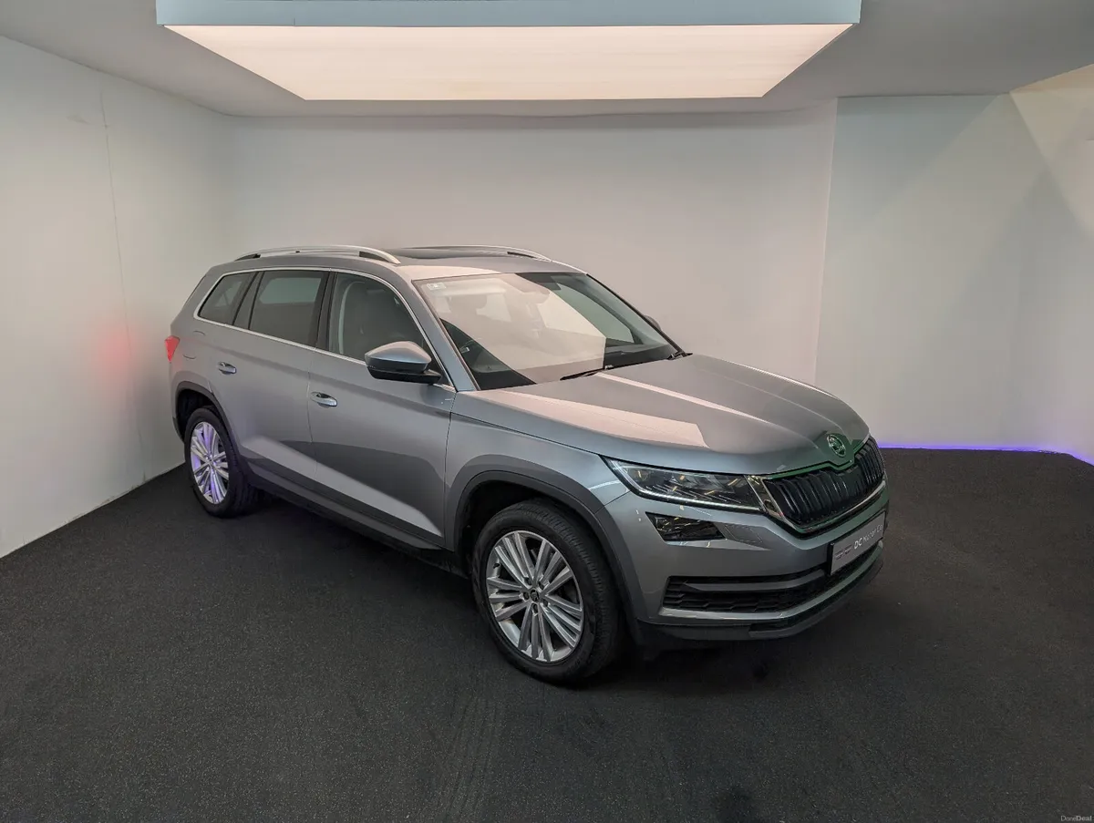 Skoda Kodiaq  7 Seats - Full Leather- Pano Roof - Image 2