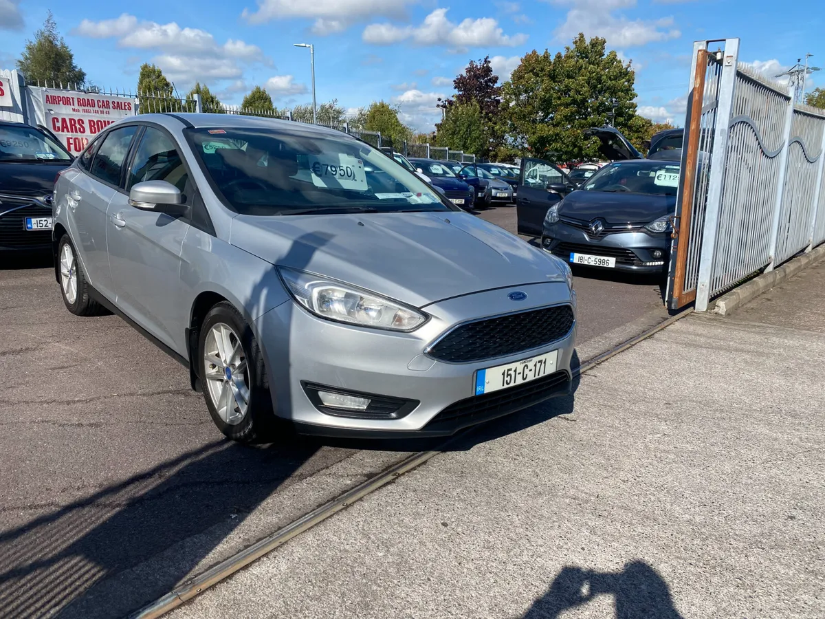 Ford Focus 2015 - Image 2