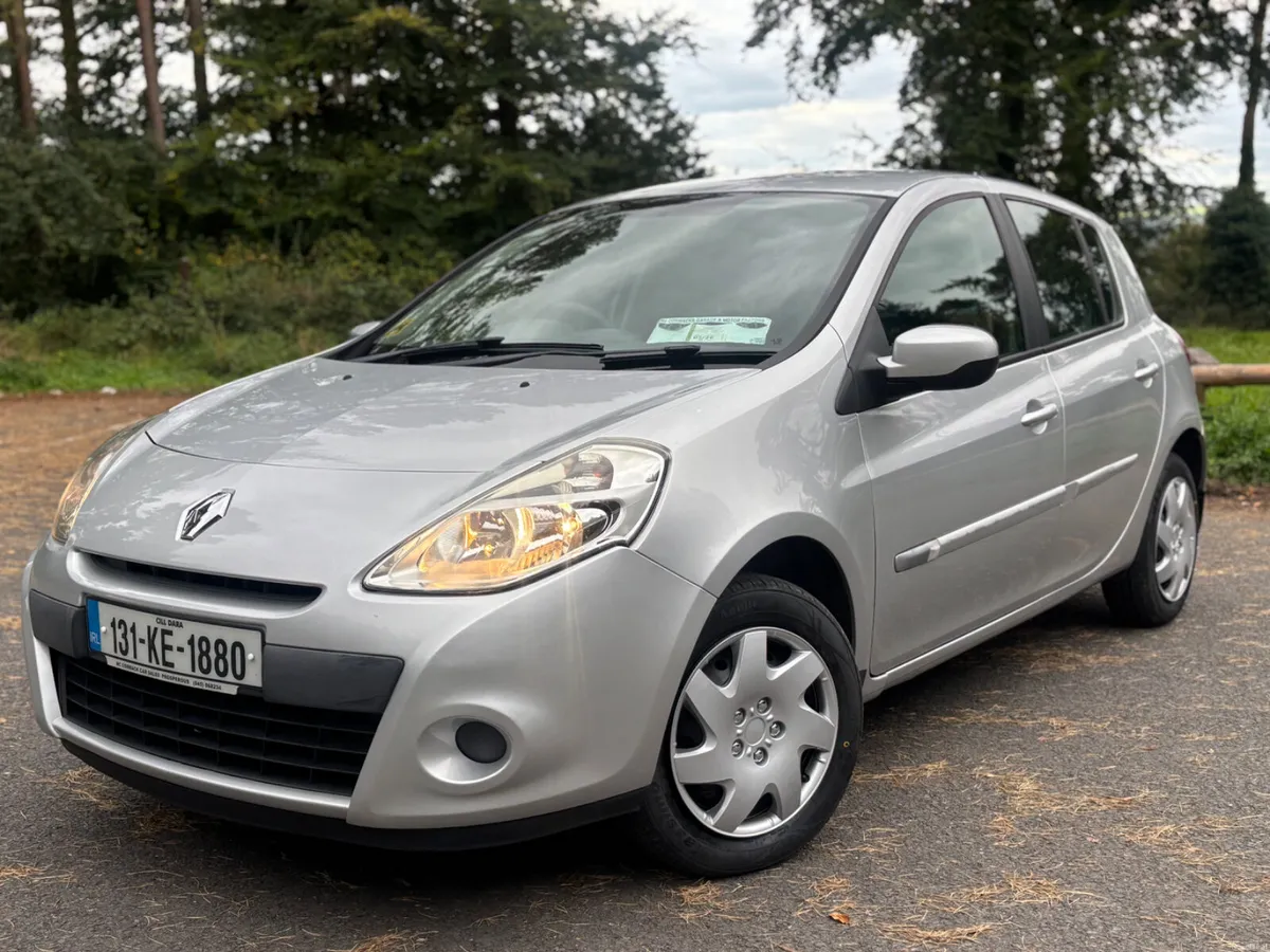 2013 Renault Clio 1.2 16V 75 EXPRESSION - Image 2