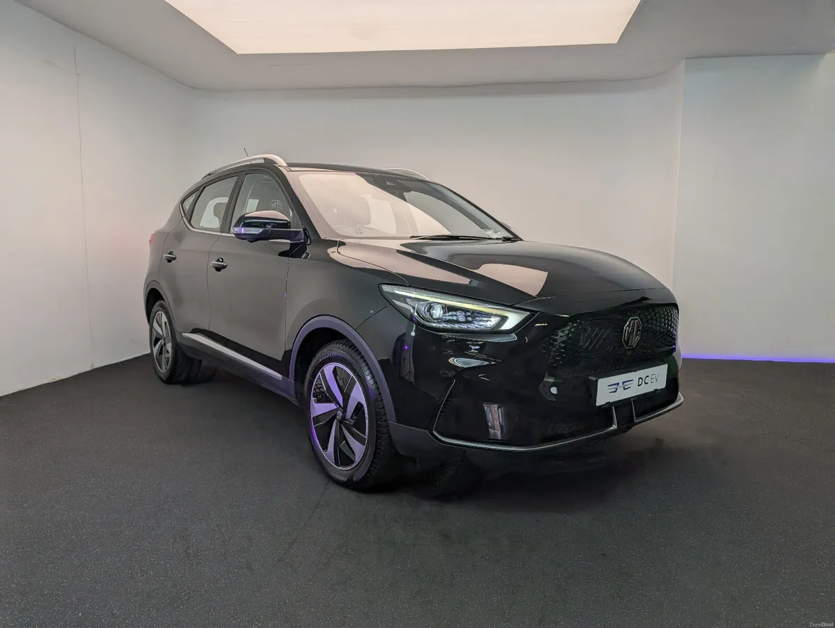 MG ZS EV Long Range Exclusive -with Pano Roof - Image 3