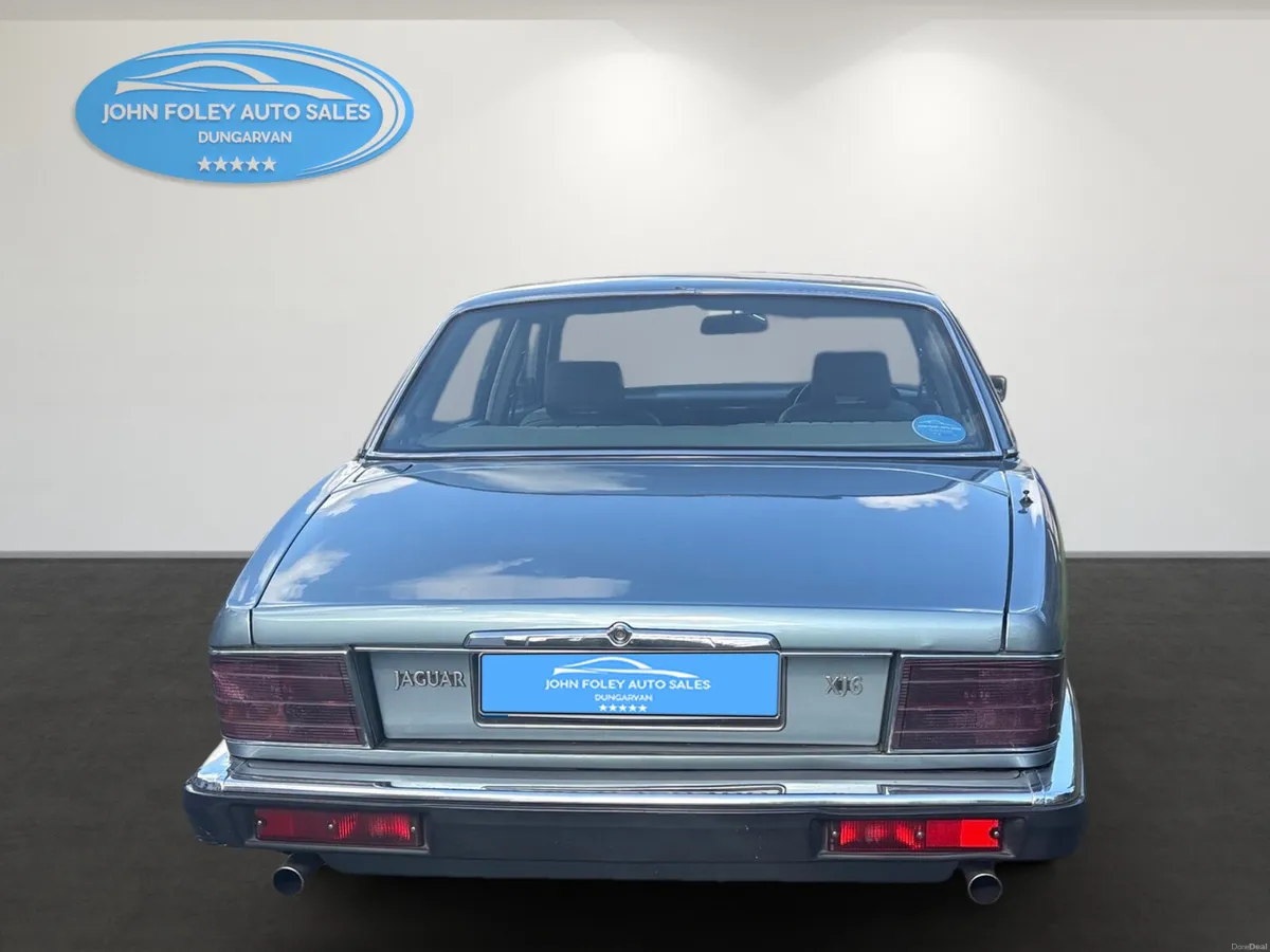 1990-Jaguar XJ6 - Image 3