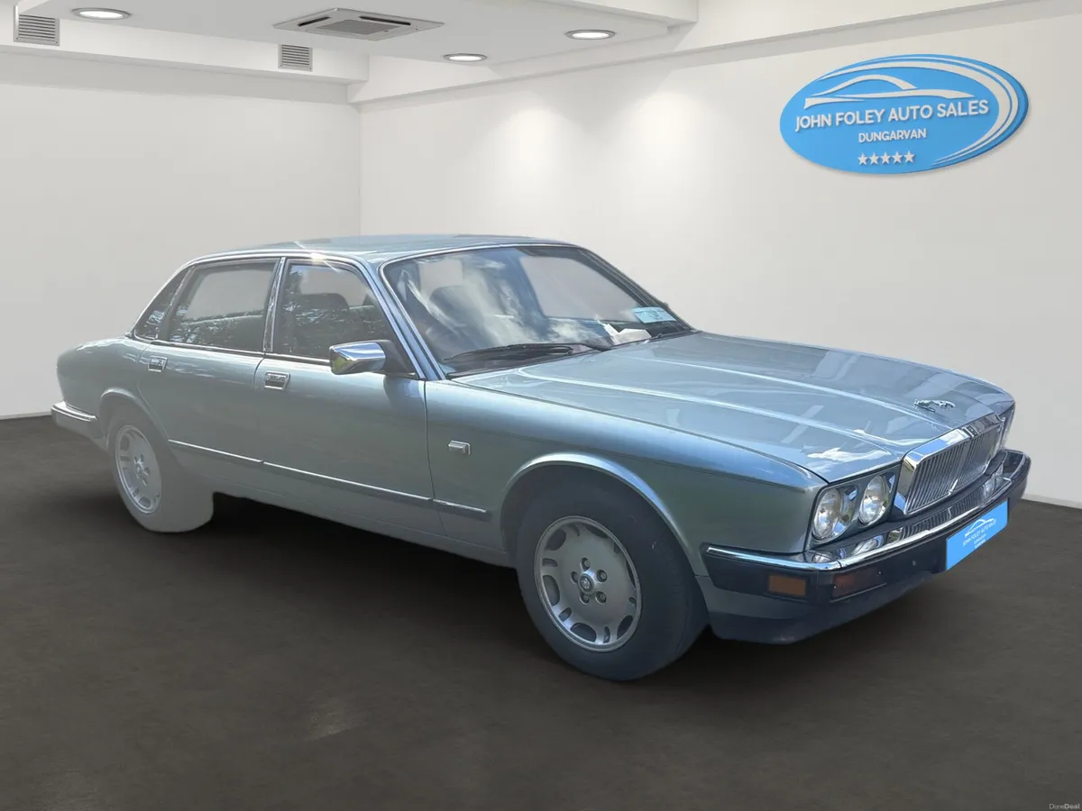 1990-Jaguar XJ6 - Image 2