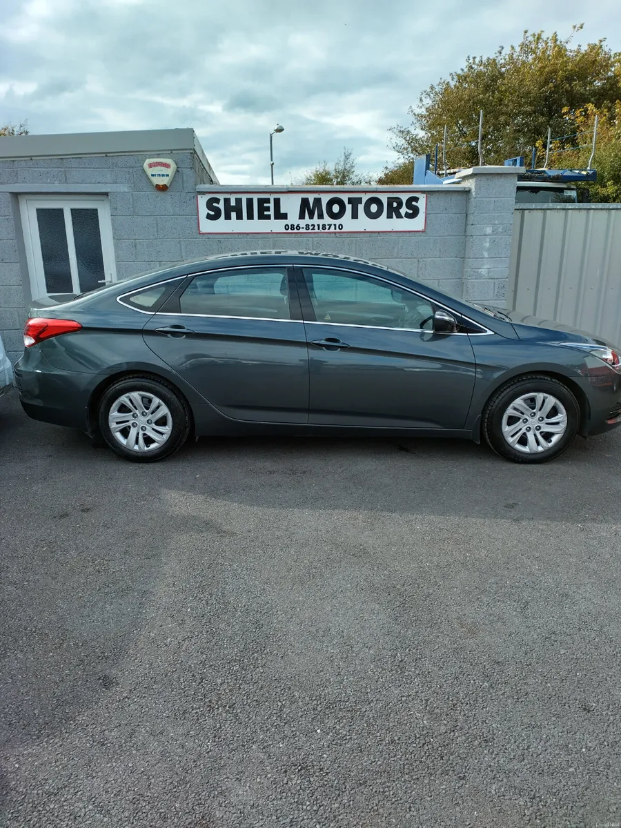 Hyundai i40 2017 - Image 1