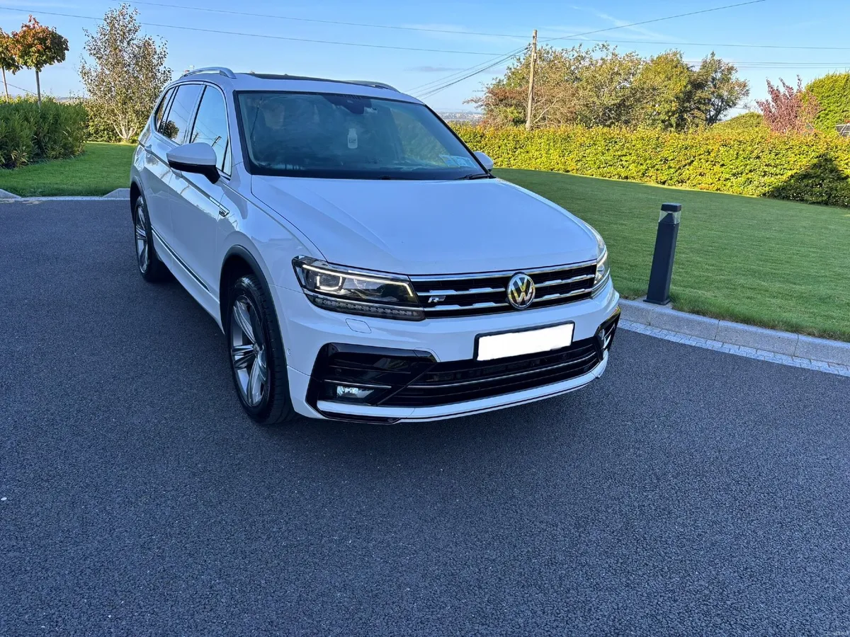 VW Tiguan 2020 2.0 TDI R-Line - Image 1