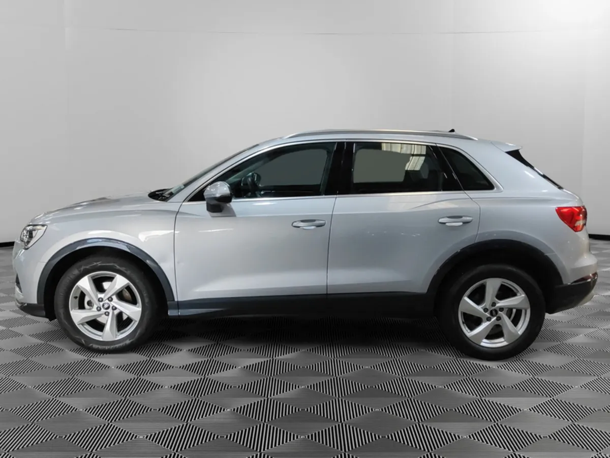 Audi Q3 35 TDI 150 S-TRONIC SE 4DR AUTO - Image 4