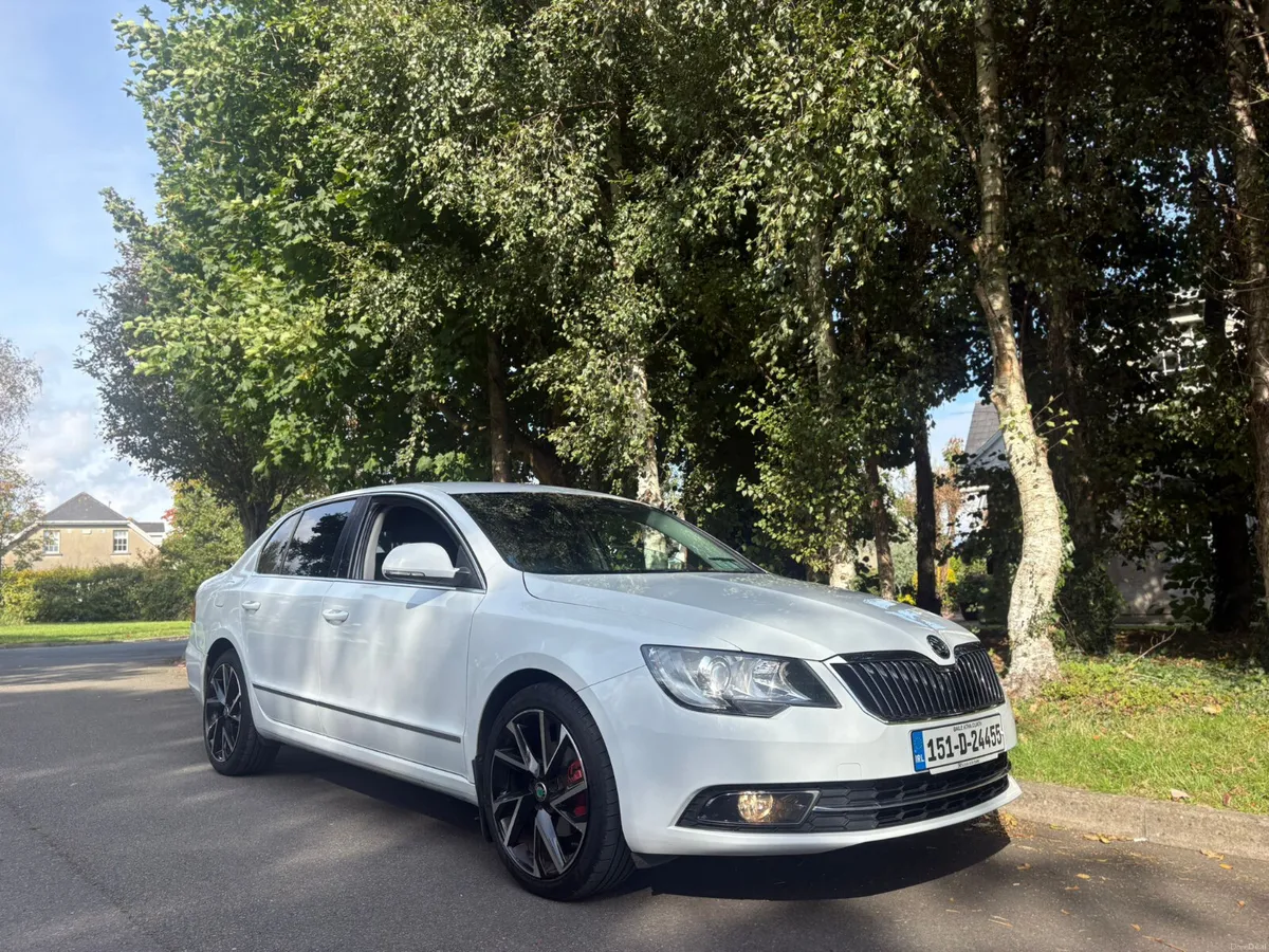 2015 Skoda Superb immaculate 1.6tdi - Image 1