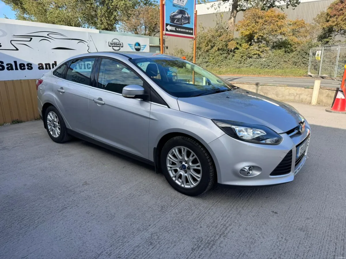 12 Ford Focus 1.6D TITANIUM Low Miles Warranty - Image 1