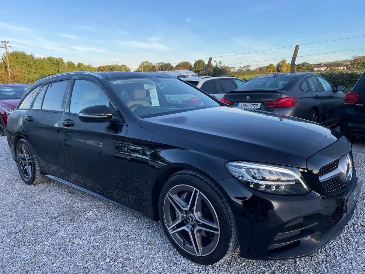 Mercedes-Benz C-Class 2022 - Image 4