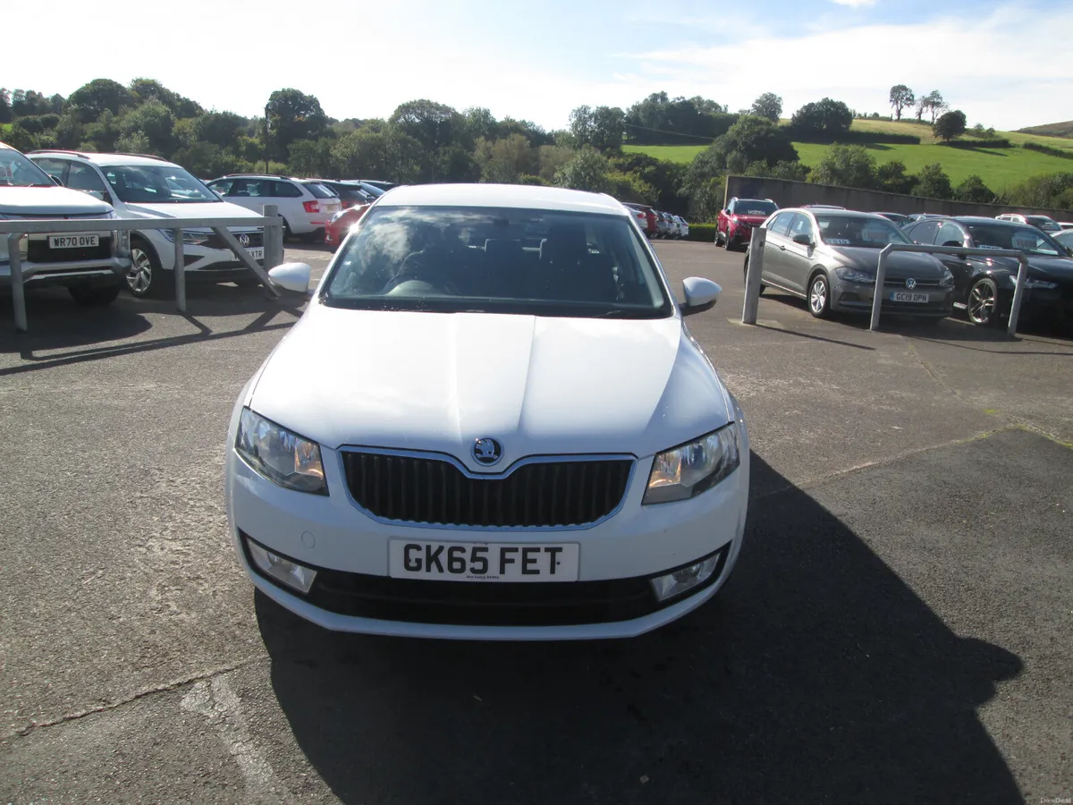 2015  SKODA  OCTAVIA  1.6  TDI  CR  110  SE  5DR - Image 3