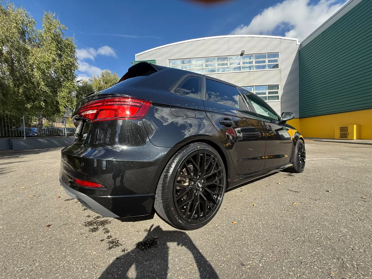 Audi A3 2.0 TFSI Quatrro DSG 200 BHP - Image 4