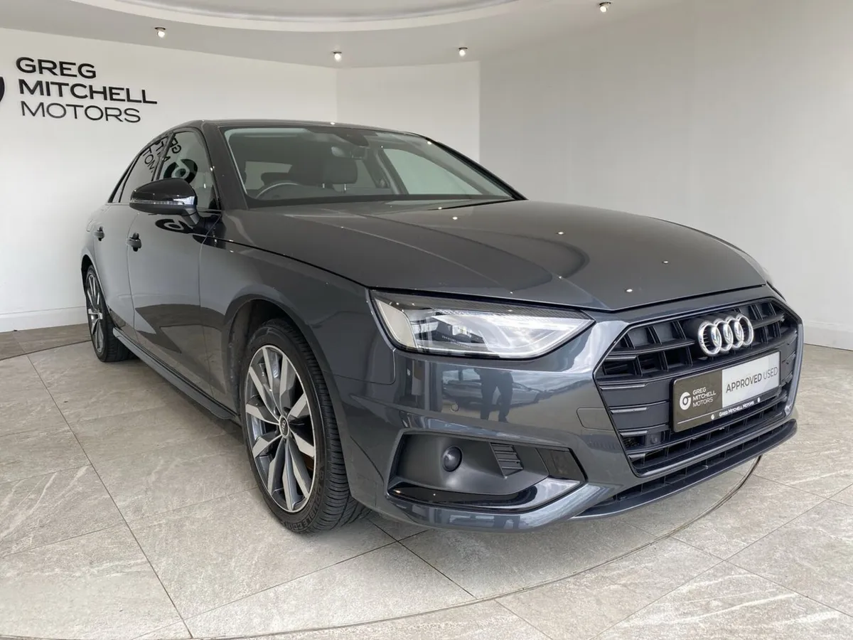 Audi A4 2022 - Image 3