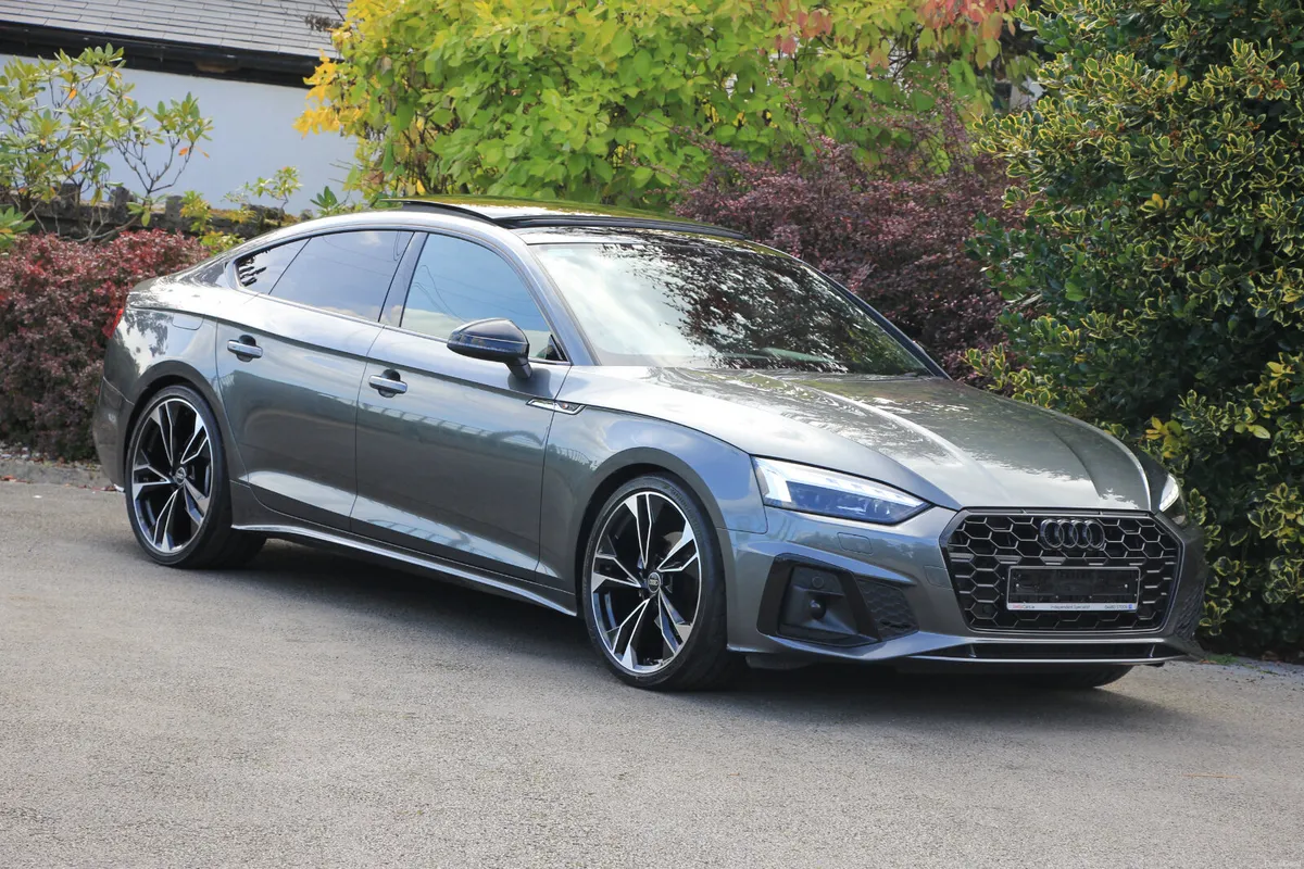 A5 * Black Edition * Sunroof * Extras - Image 1