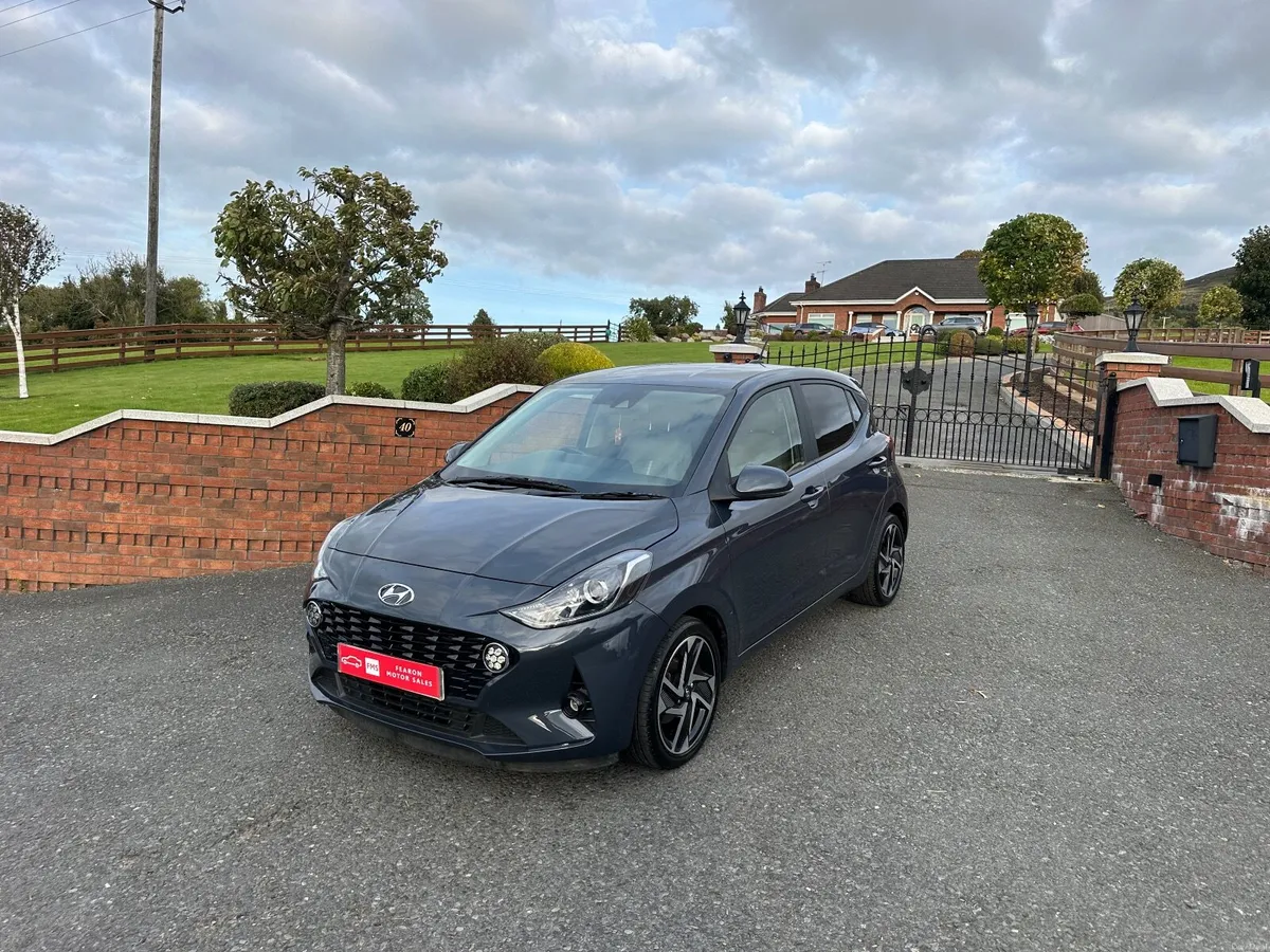 Hyundai i10 2022 only 4k miles - Image 1