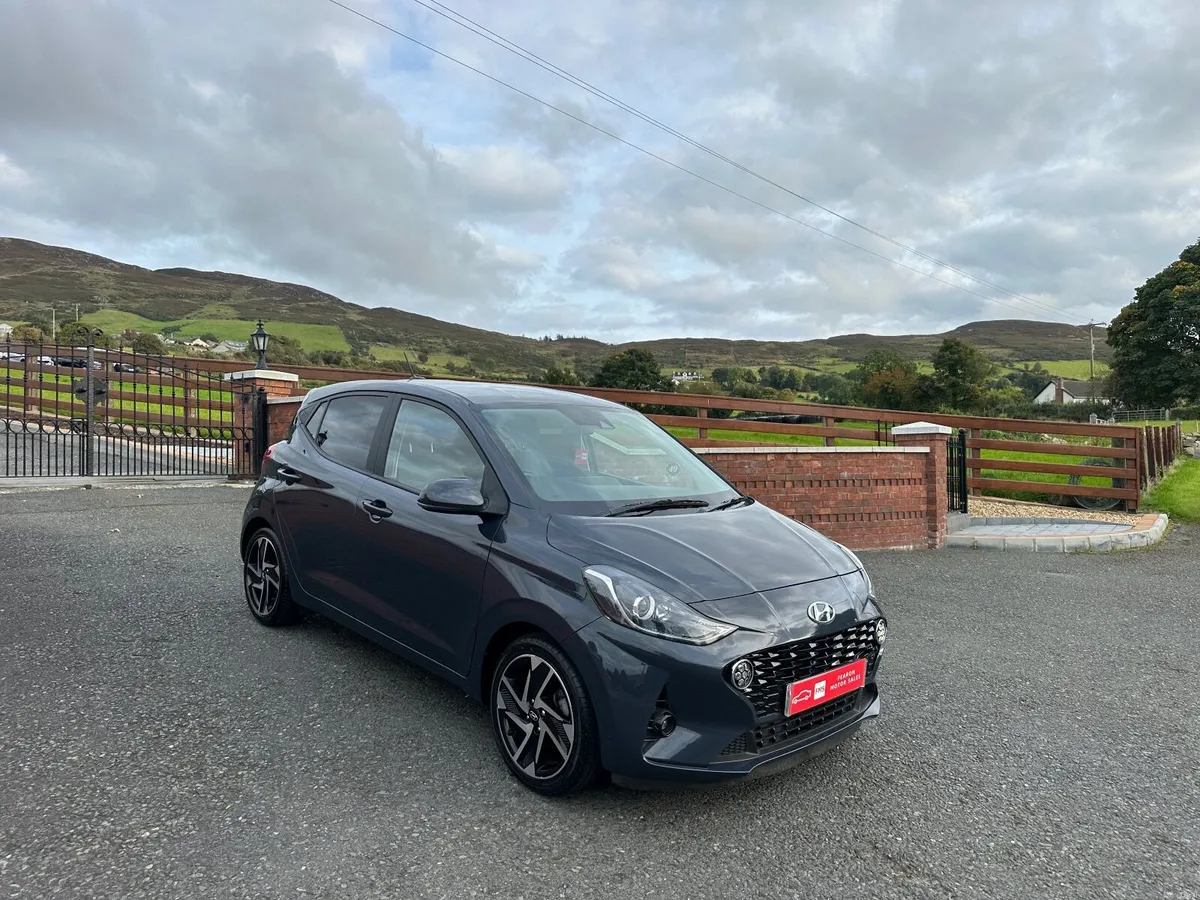 Hyundai i10 2022 only 4k miles - Image 3
