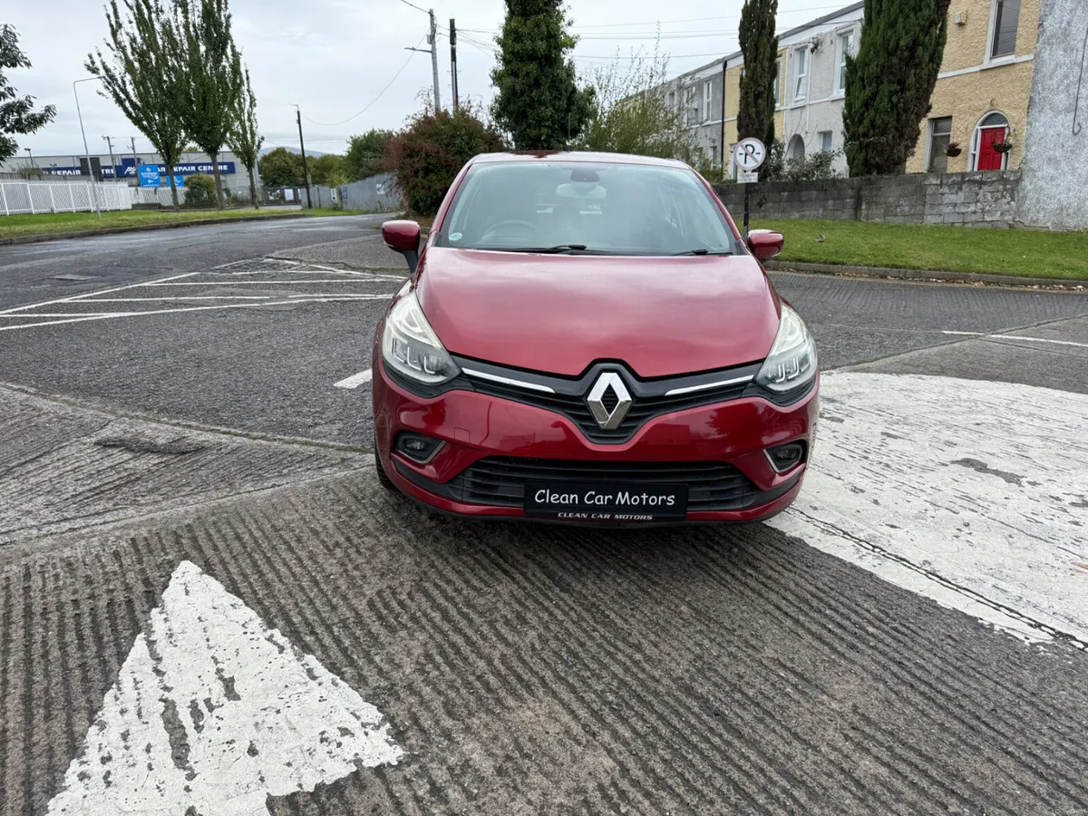 Renault Clio 2017 Auto 23,000 kms - Image 3