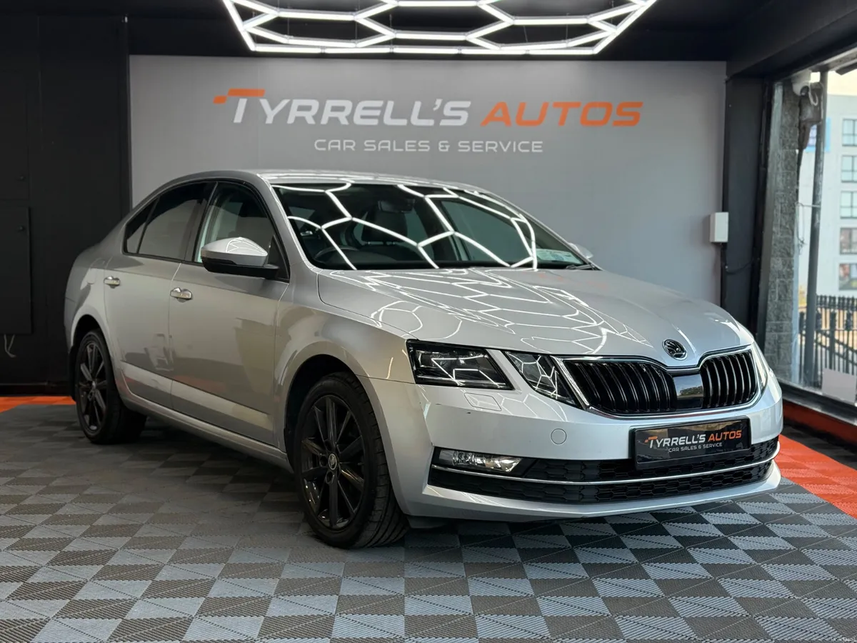 Skoda Octavia 2.0TDI DSG STYLE 2018 - Image 2