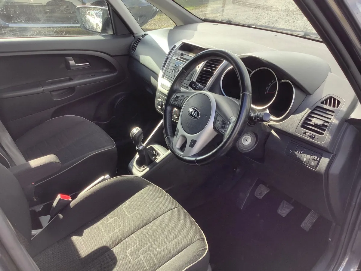 152 Kia Venga 1.4 diesel..mint car..Nct 11/26 - Image 2