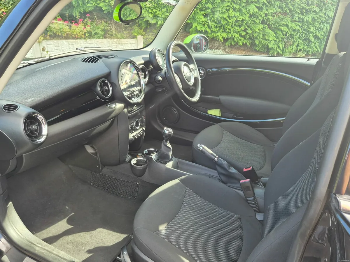 Mini One D - Chrome interior & ambient lighting - Image 5